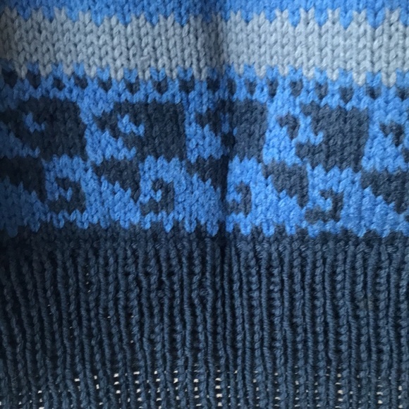 Hand knit Thunderbird yolk sweater - Picture 6 of 8